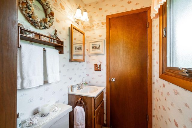 3351 Moraine DRIVE, Hubertus, WI 53033