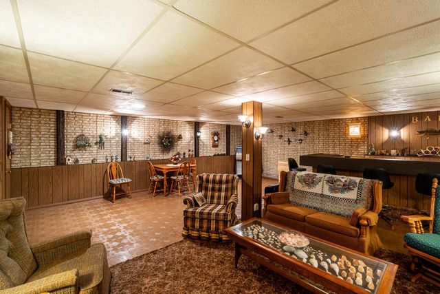 3351 Moraine DRIVE, Hubertus, WI 53033