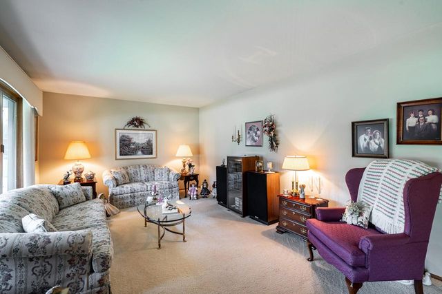3351 Moraine DRIVE, Hubertus, WI 53033