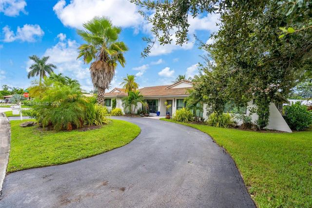 9900 NW 14th Court, Coral Springs, FL 33071