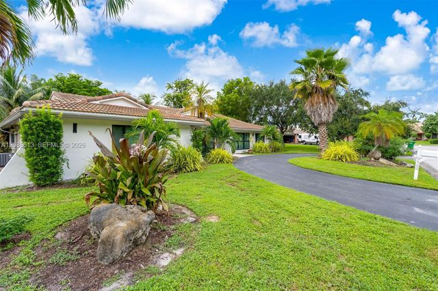 9900 NW 14th Court, Coral Springs, FL 33071
