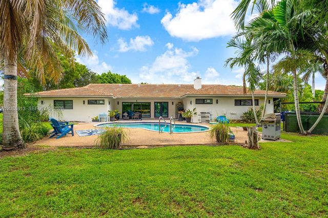9900 NW 14th Court, Coral Springs, FL 33071