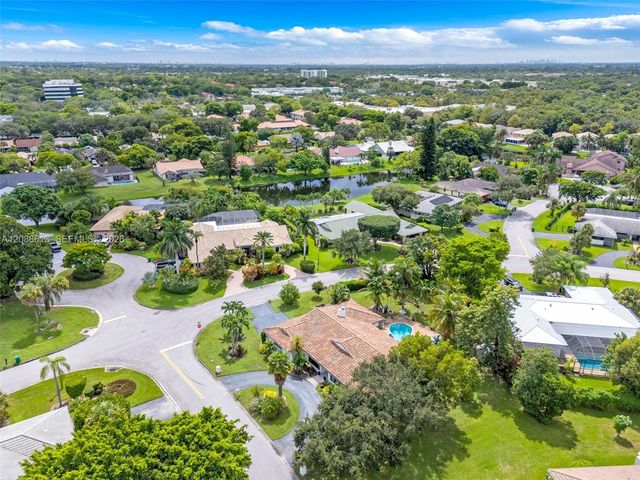 9900 NW 14th Court, Coral Springs, FL 33071