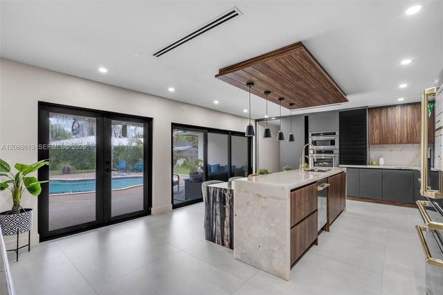 9900 NW 14th Court, Coral Springs, FL 33071