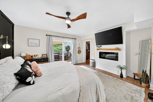 525 S main Street, Middlebury, IN 46540