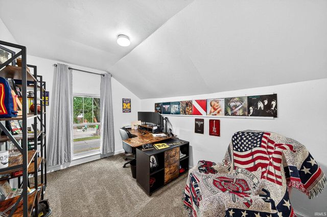 525 S main Street, Middlebury, IN 46540