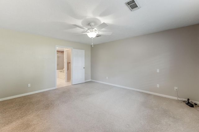 1106 Lakeside Drive, Huntsville, TX 77320