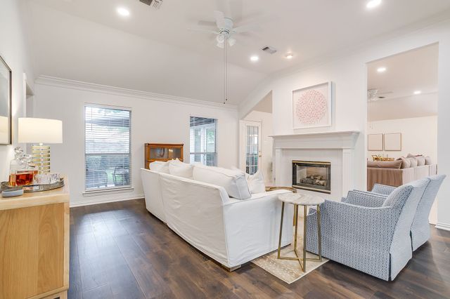 3228 Riverwood Drive, Fort Worth, TX 76116
