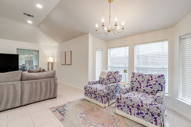 3228 Riverwood Drive, Fort Worth, TX 76116