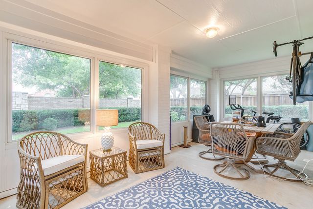 3228 Riverwood Drive, Fort Worth, TX 76116