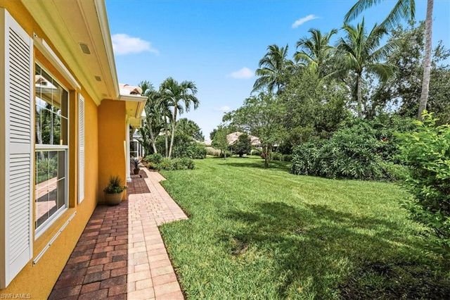 15410 Remora DR, Bonita Springs, FL 34135