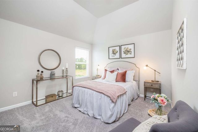 1807 Kingsmere Run Drive, Loganville, GA 30052