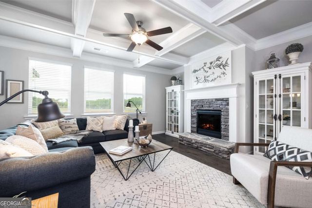 1807 Kingsmere Run Drive, Loganville, GA 30052