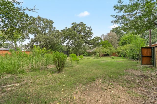 4252 Apollo Street, Houston, TX 77018