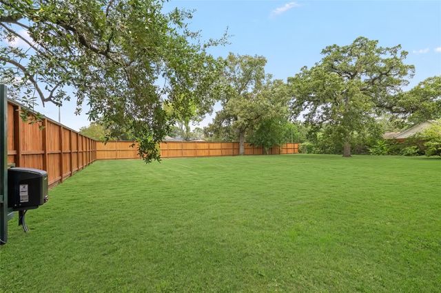 4252 Apollo Street, Houston, TX 77018