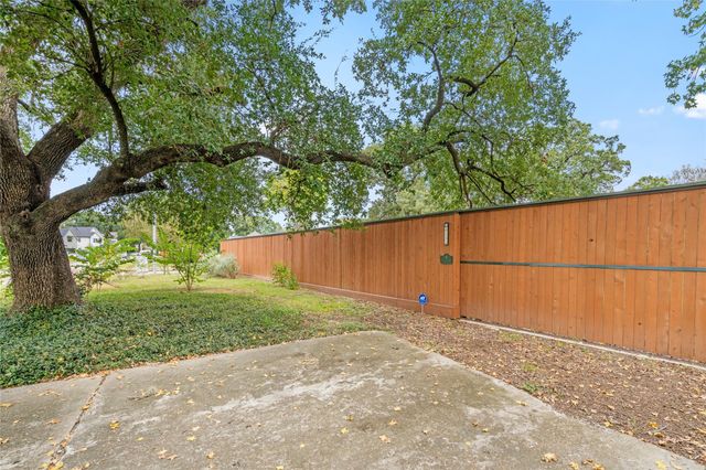 4252 Apollo Street, Houston, TX 77018