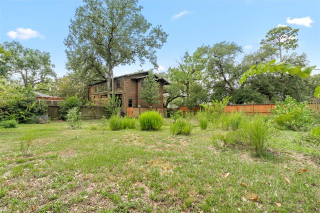 4252 Apollo Street, Houston, TX 77018