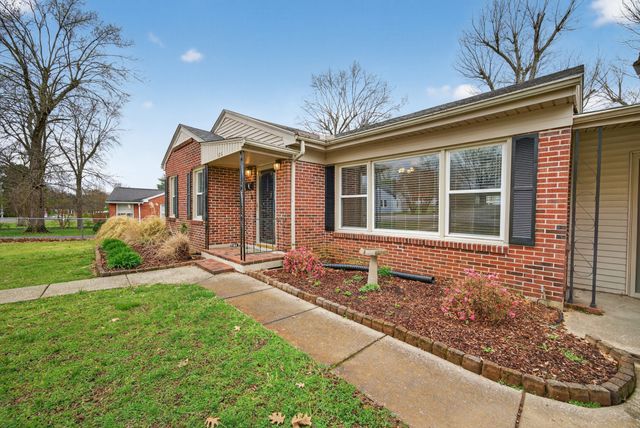 126 Armory Dr, Lewisburg, TN 37091