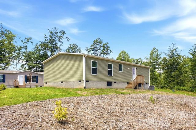 290 Poppy Acres Lane, Flat Rock, NC 28726