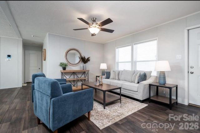 290 Poppy Acres Lane, Flat Rock, NC 28726