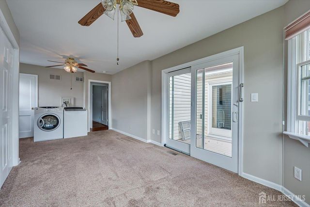 15 Lowell Street, Iselin, NJ 08830