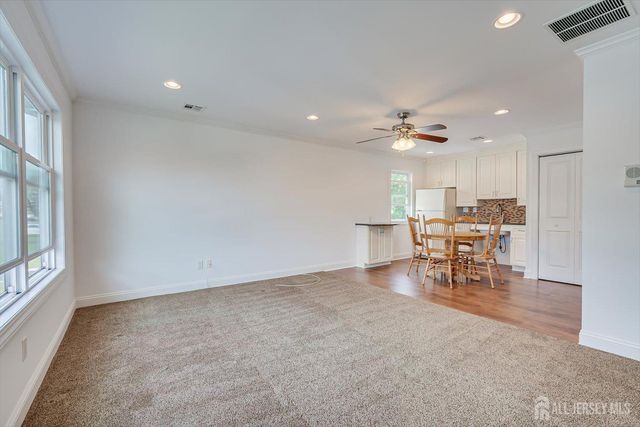15 Lowell Street, Iselin, NJ 08830