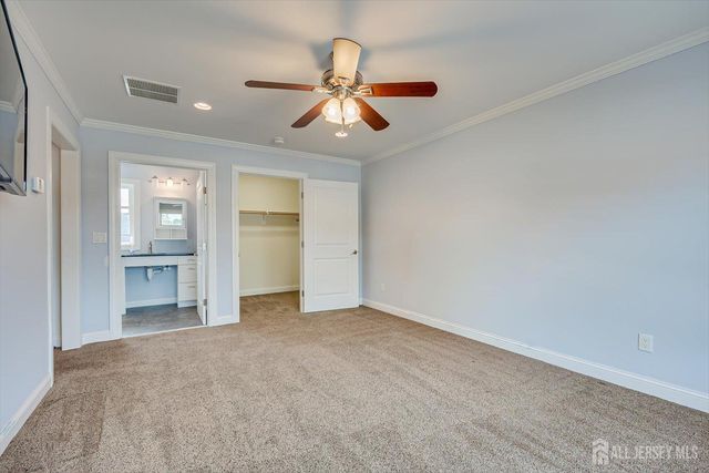 15 Lowell Street, Iselin, NJ 08830