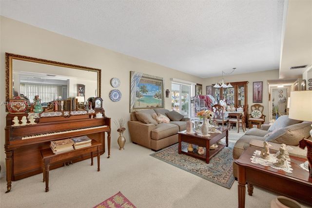 9401 SW 97th Avenue, Miami, FL 33176