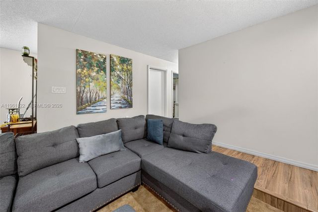 9401 SW 97th Avenue, Miami, FL 33176