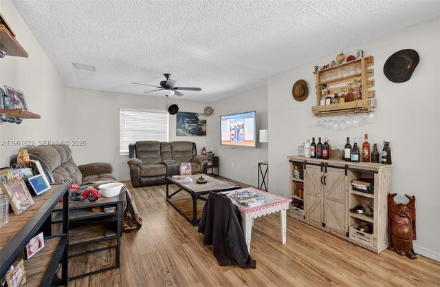 9401 SW 97th Avenue, Miami, FL 33176