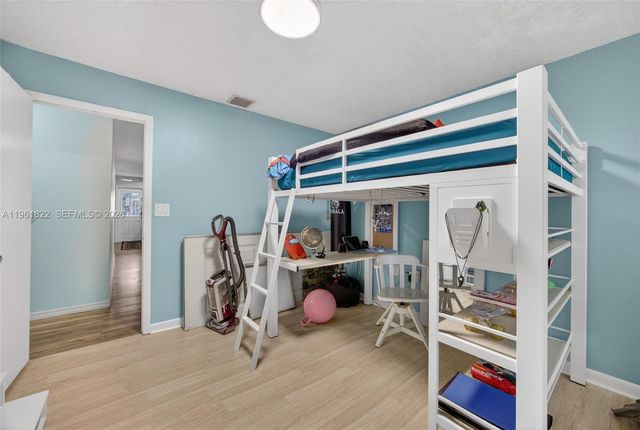 9401 SW 97th Avenue, Miami, FL 33176