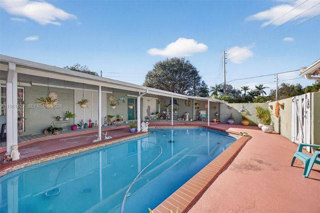 9401 SW 97th Avenue, Miami, FL 33176