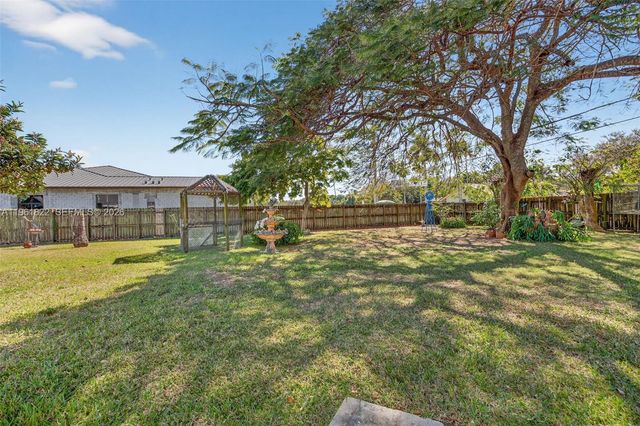9401 SW 97th Avenue, Miami, FL 33176