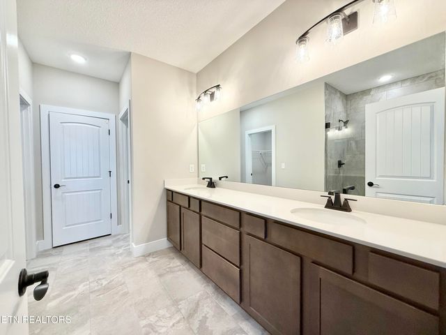 3207 Song Sparrow Drive, Maryville, TN 37803