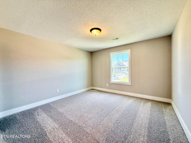 3207 Song Sparrow Drive, Maryville, TN 37803