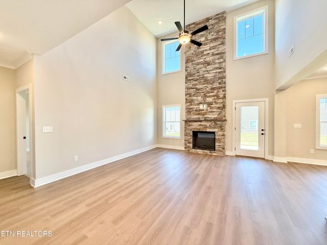 3207 Song Sparrow Drive, Maryville, TN 37803