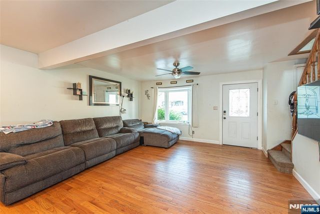 73 Bergen Avenue, Wanaque, NJ 07420