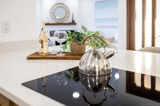 38 Antigua Ct, Coronado, CA 92118