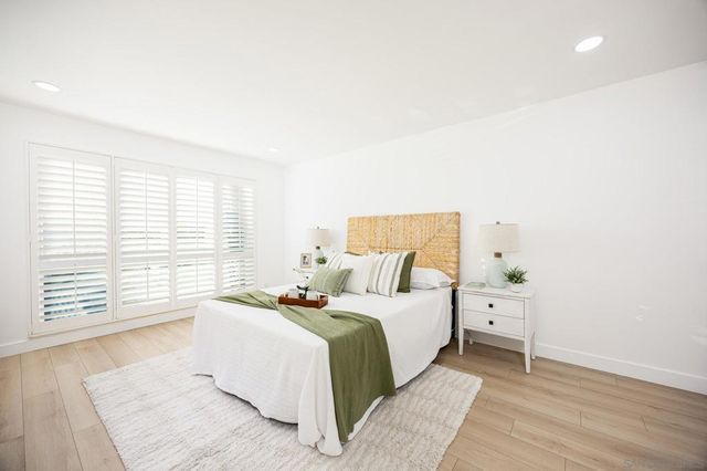 38 Antigua Ct, Coronado, CA 92118