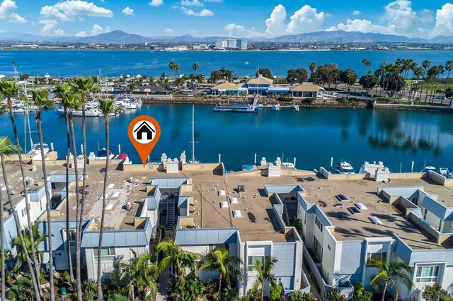 38 Antigua Ct, Coronado, CA 92118