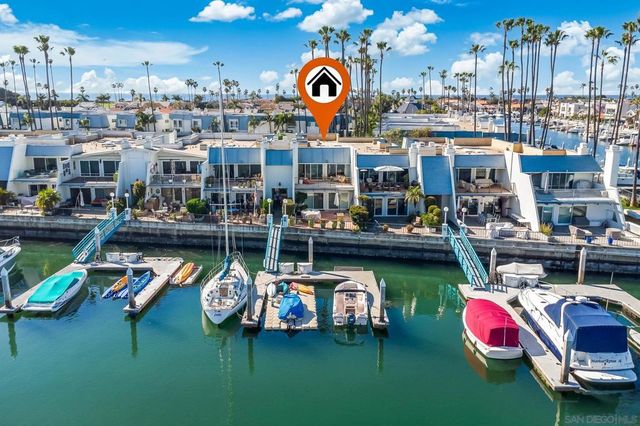 38 Antigua Ct, Coronado, CA 92118