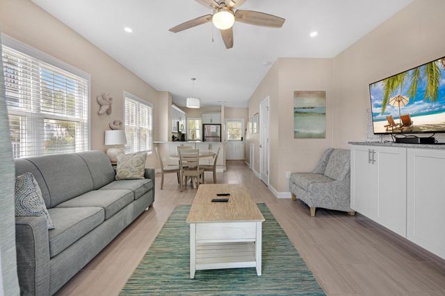 7051 Harbor Village Drive, Duck Key, FL 33050