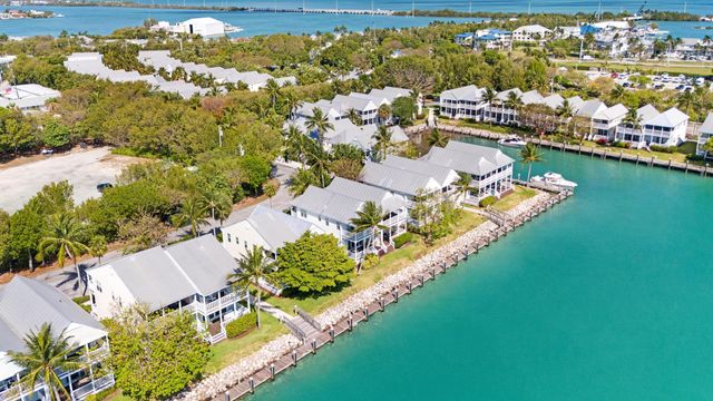 7051 Harbor Village Drive, Duck Key, FL 33050