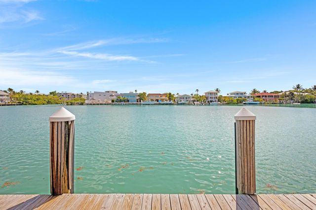 7051 Harbor Village Drive, Duck Key, FL 33050