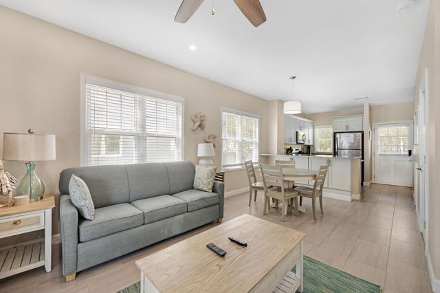 7051 Harbor Village Drive, Duck Key, FL 33050