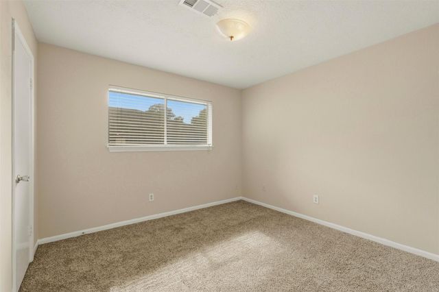 810 Sunnybrook Lane, Baytown, TX 77521
