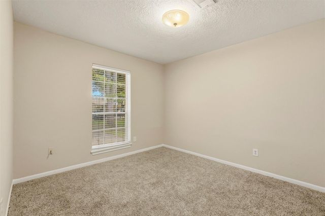 810 Sunnybrook Lane, Baytown, TX 77521