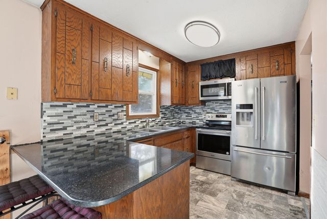 3842 Pershing Street SW, Prior Lake, MN 55372