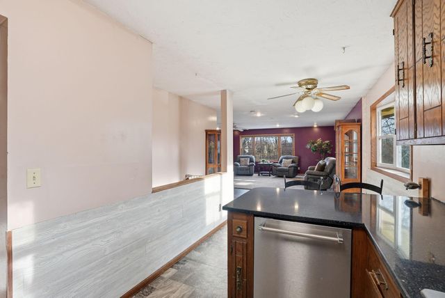 3842 Pershing Street SW, Prior Lake, MN 55372