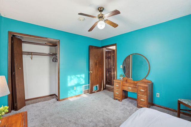 3842 Pershing Street SW, Prior Lake, MN 55372